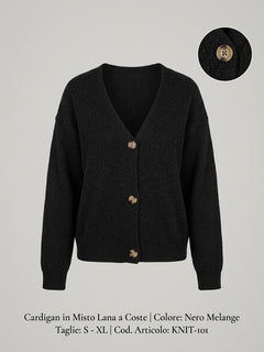 Cardigan corto con bottoni